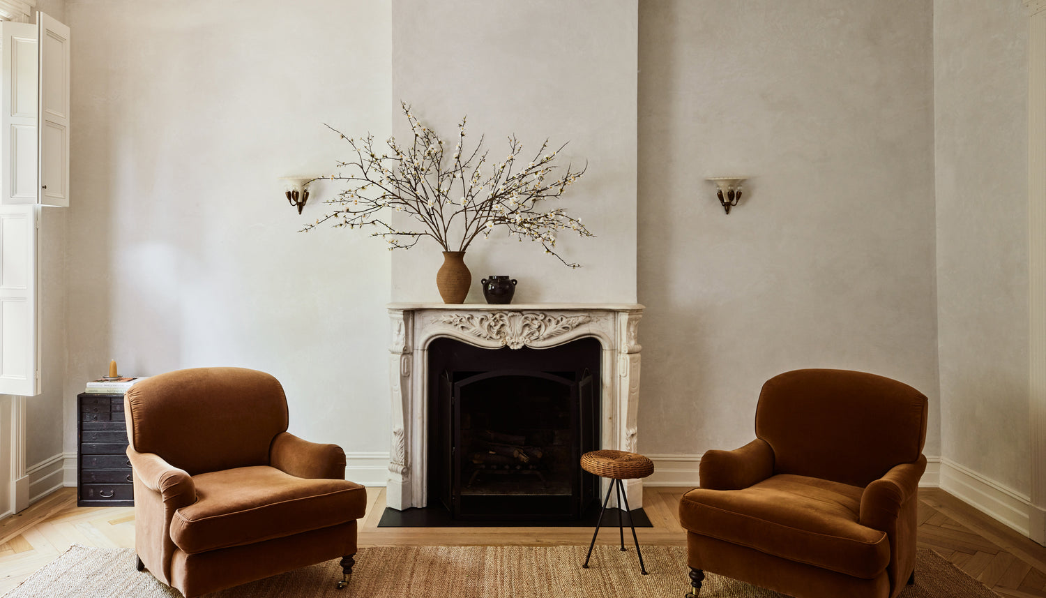 https://www.afloral.com/collections/statement-flower-stems-and-branches